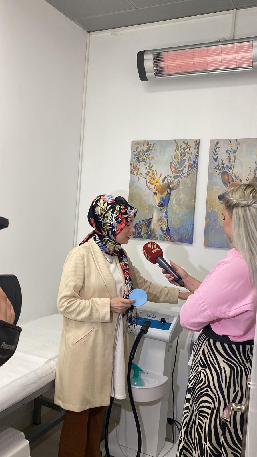 Elsima ekibi basın röportajında